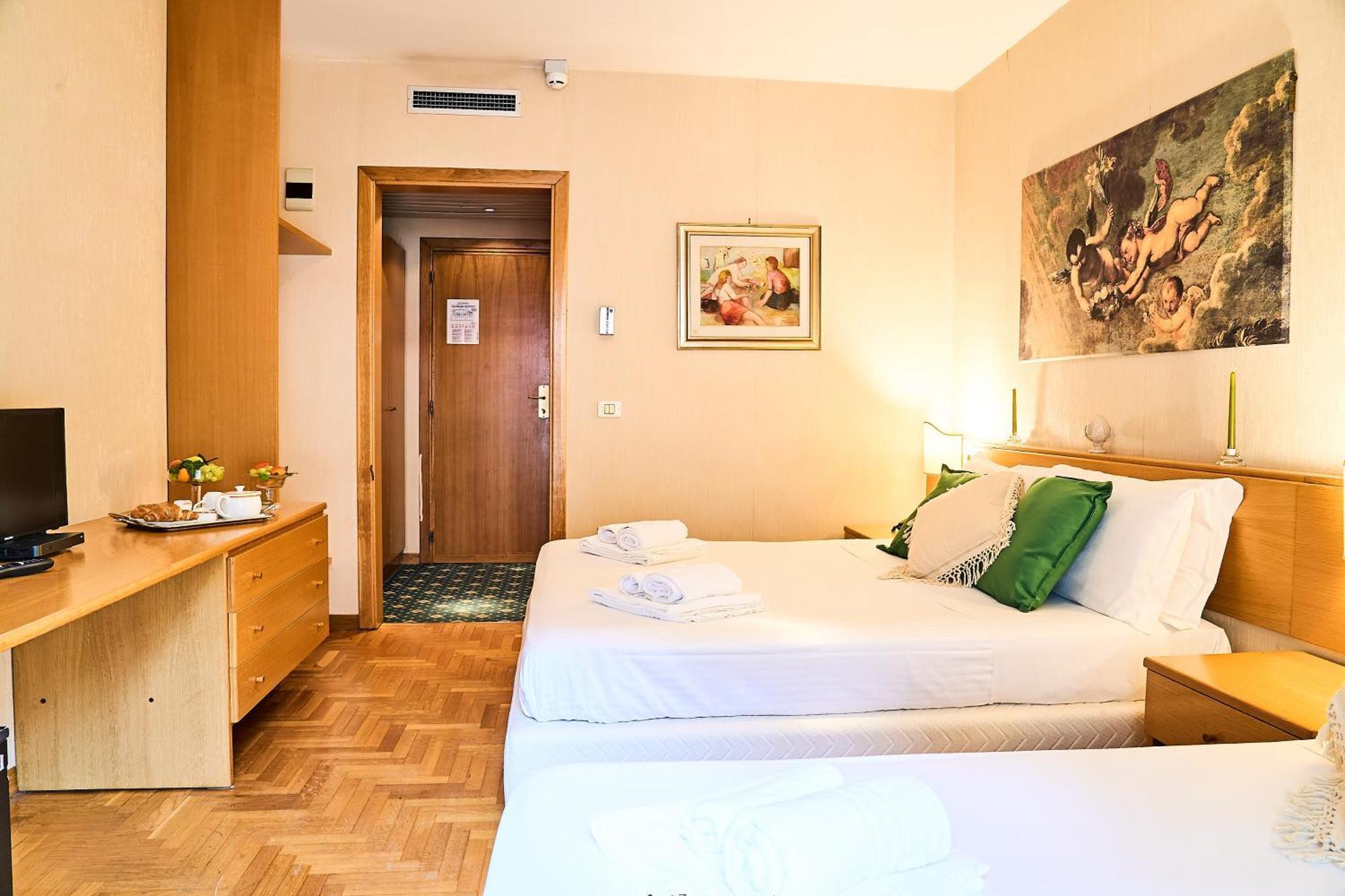 Hotel Camigliatello 卡迈格拉特罗希拉诺 外观 照片